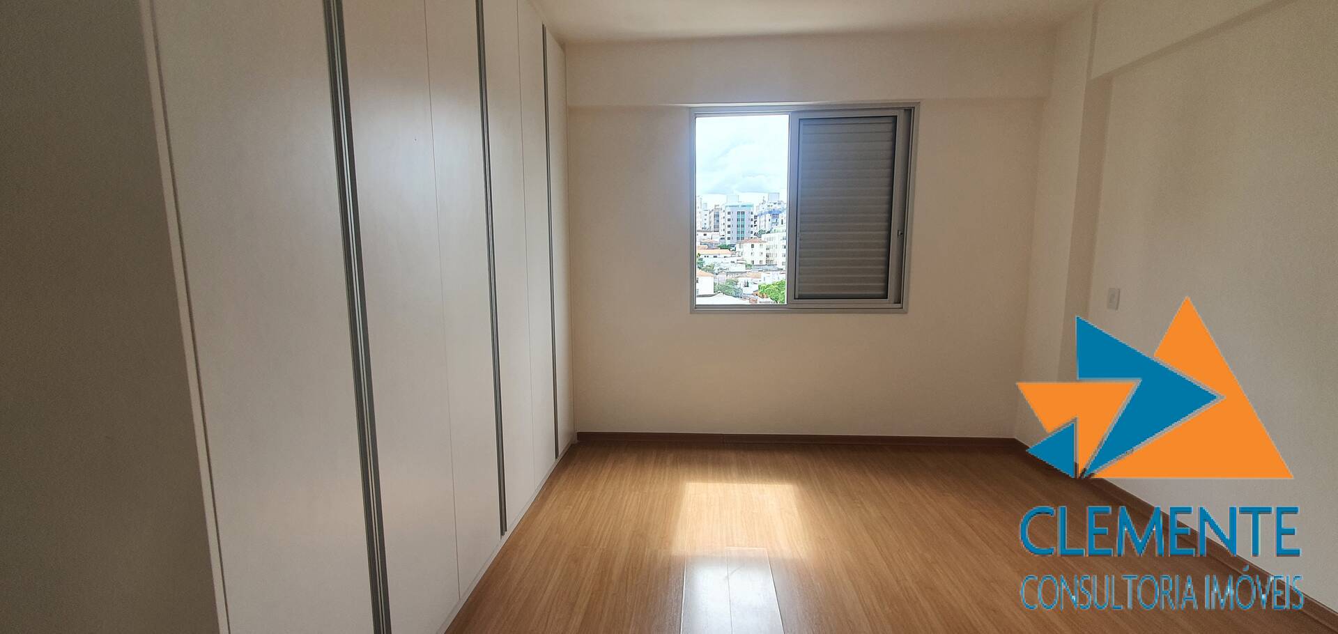 Apartamento à venda com 4 quartos, 116m² - Foto 17