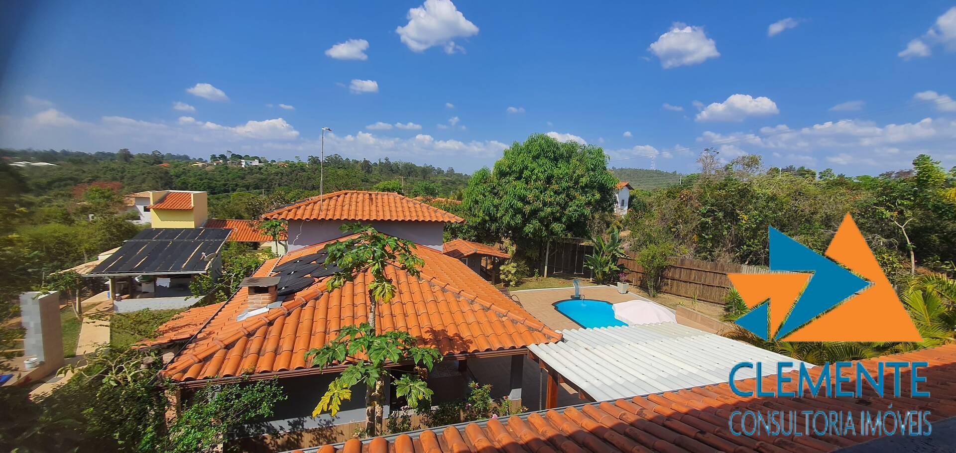 Casa de Condomínio à venda com 4 quartos, 250m² - Foto 24