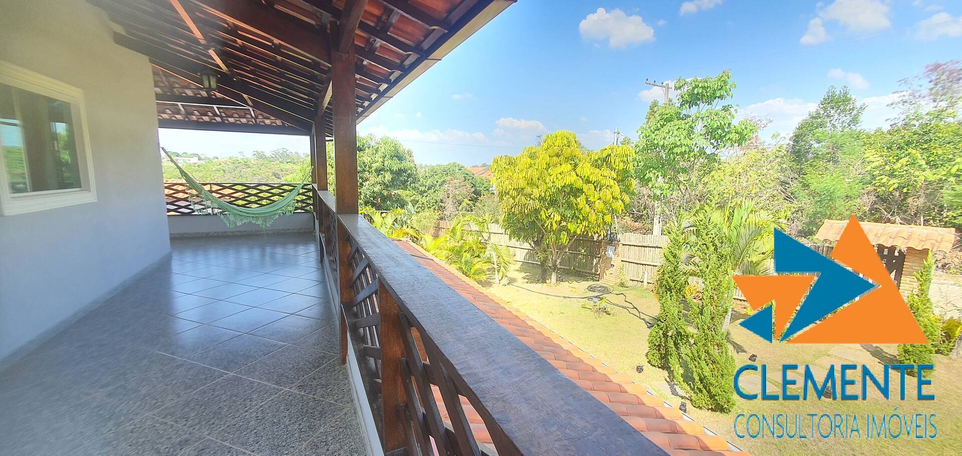 Casa de Condomínio à venda com 4 quartos, 250m² - Foto 25