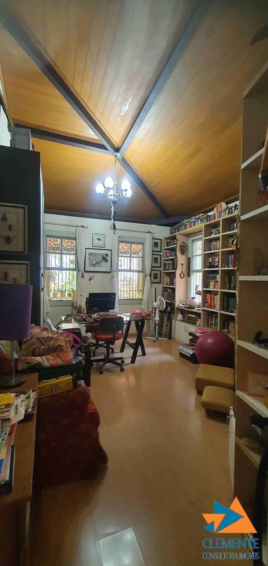 Casa de Condomínio à venda com 3 quartos, 300m² - Foto 7