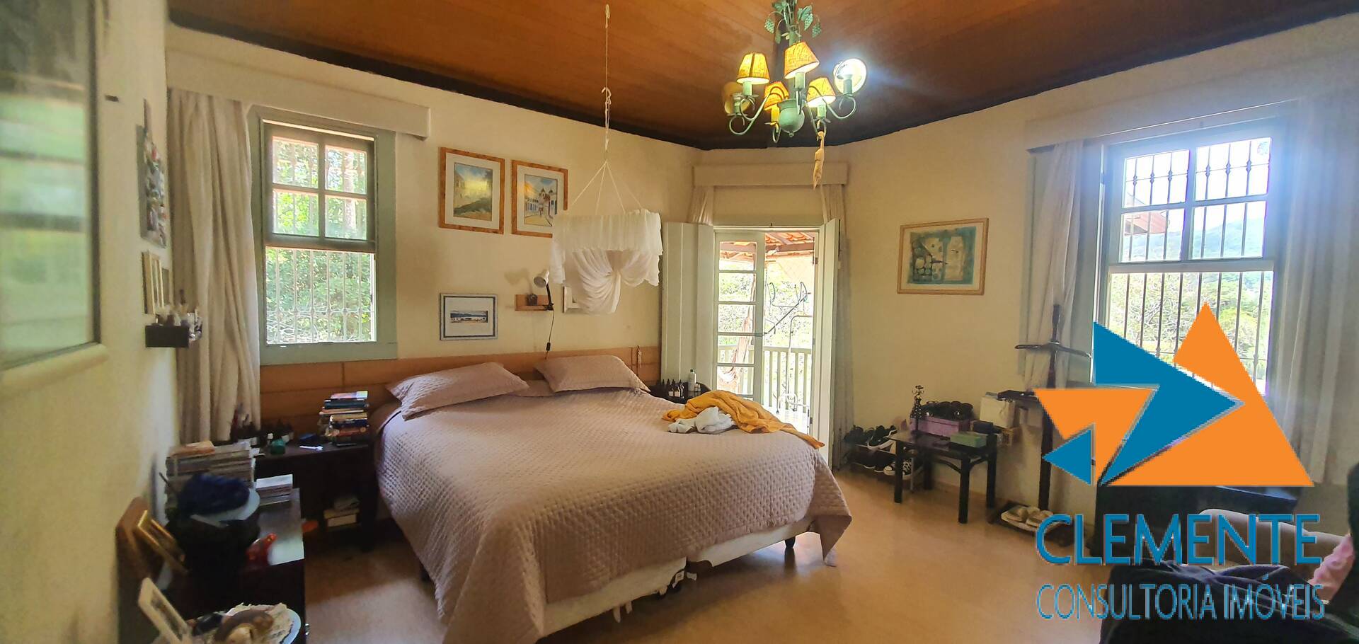 Casa de Condomínio à venda com 3 quartos, 300m² - Foto 14