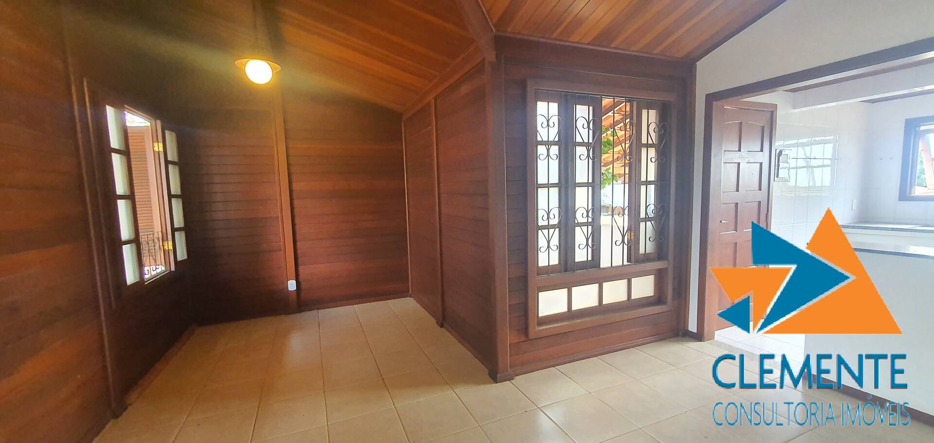 Casa de Condomínio à venda com 5 quartos, 210m² - Foto 7