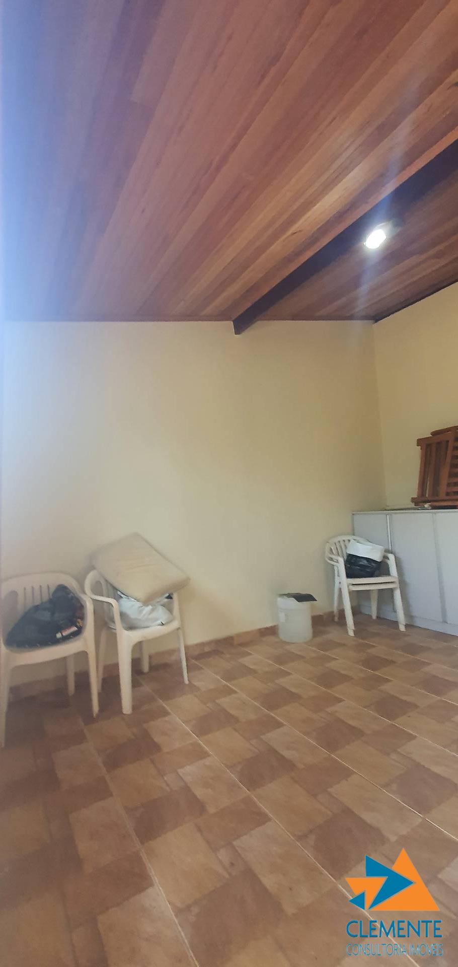 Casa de Condomínio à venda com 5 quartos, 210m² - Foto 36