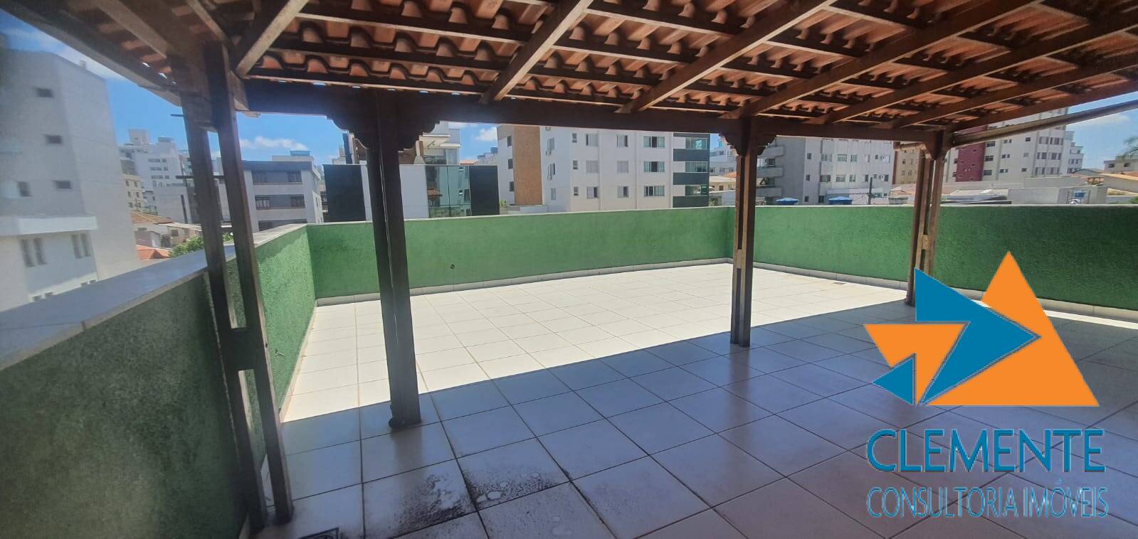 Cobertura à venda com 3 quartos, 140m² - Foto 4