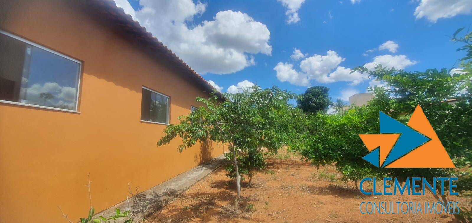 Casa de Condomínio à venda com 5 quartos, 205m² - Foto 8