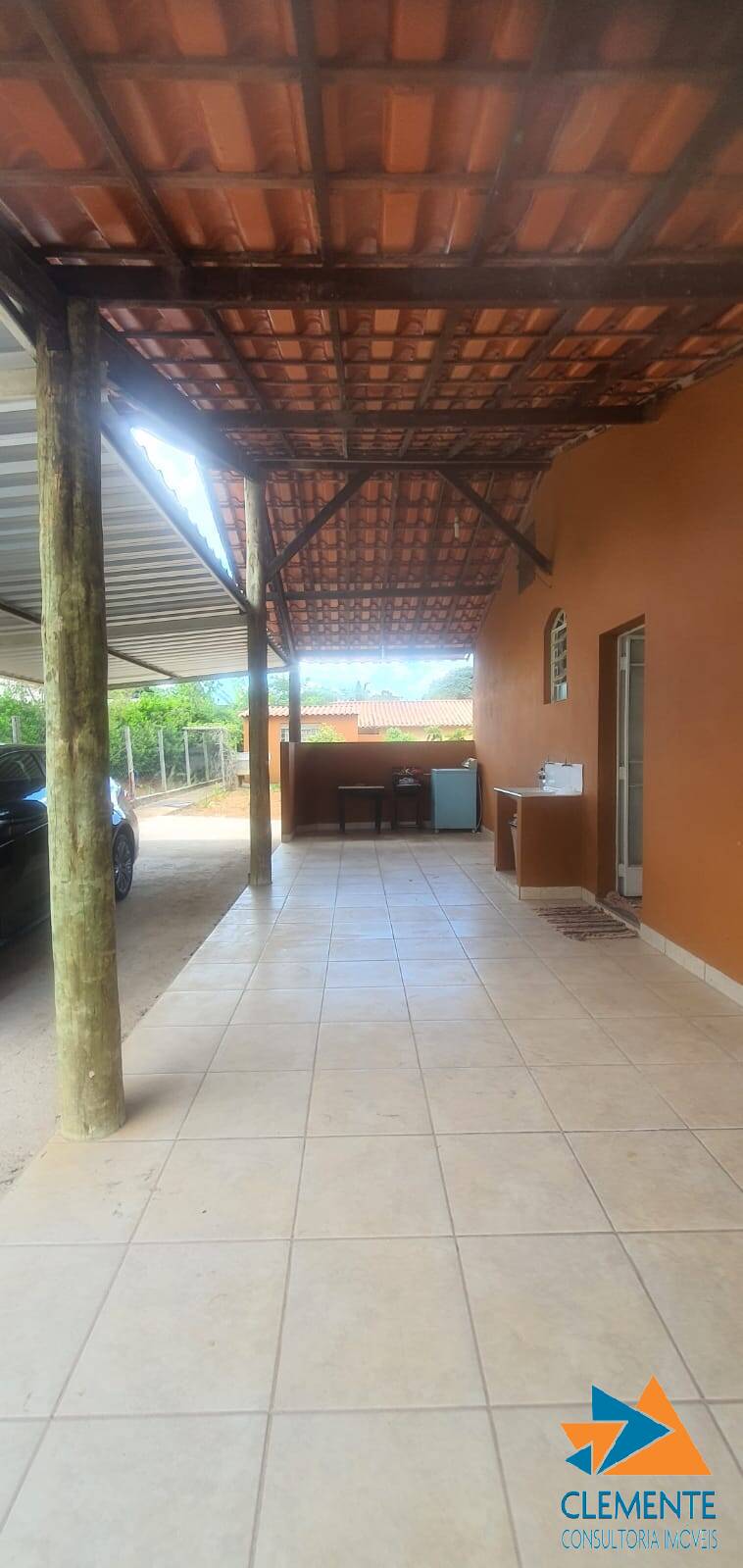 Casa de Condomínio à venda com 5 quartos, 205m² - Foto 4