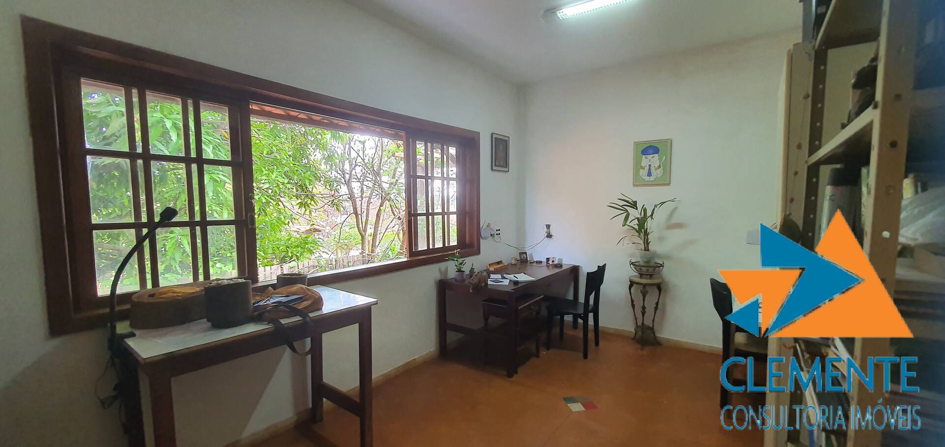 Casa de Condomínio à venda com 5 quartos, 217m² - Foto 2