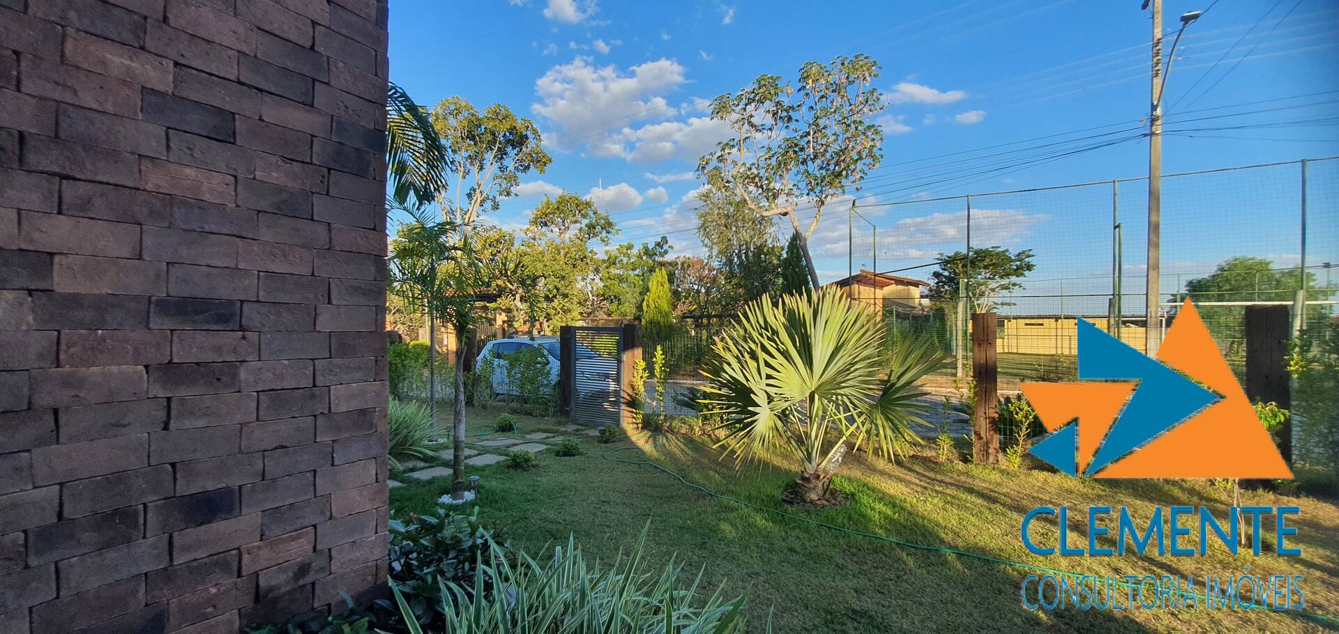 Casa à venda com 3 quartos, 200m² - Foto 18