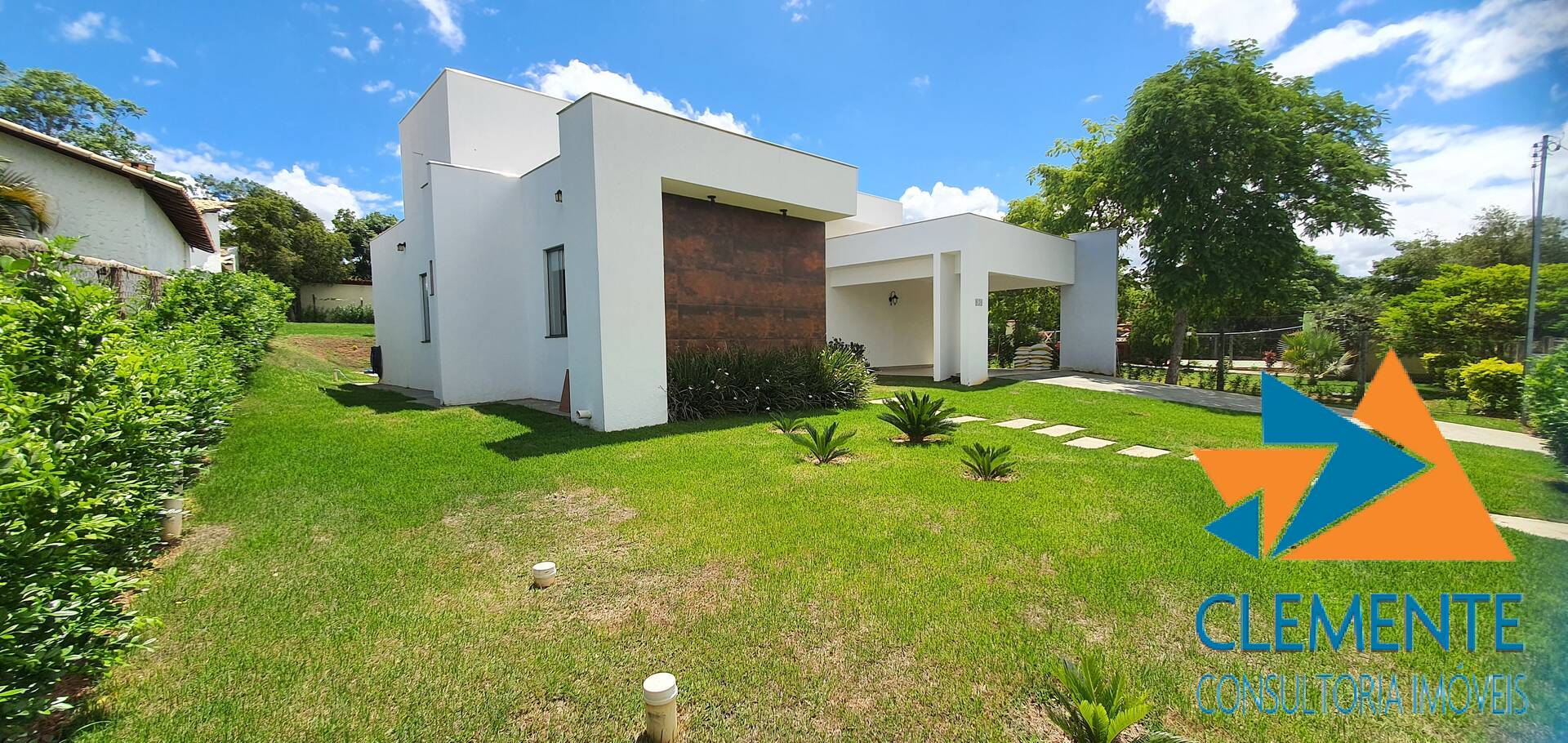 Casa de Condomínio à venda com 3 quartos, 170m² - Foto 1