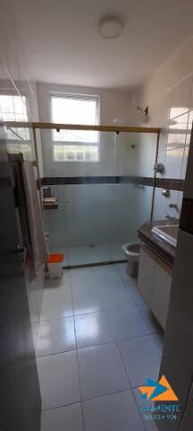 Casa de Condomínio à venda com 3 quartos, 250m² - Foto 19