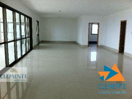 Apartamento à venda com 4 quartos, 244m² - Foto 1