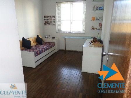 Apartamento à venda com 4 quartos, 140m² - Foto 29