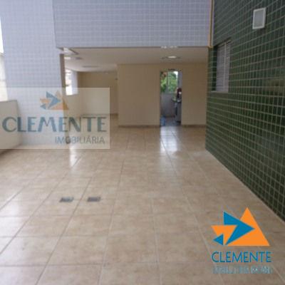 Apartamento à venda com 3 quartos, 85m² - Foto 11