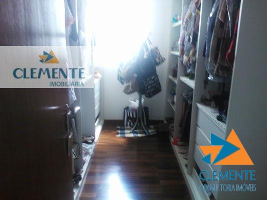 Apartamento à venda com 4 quartos, 244m² - Foto 8