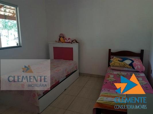 Casa de Condomínio à venda com 3 quartos, 180m² - Foto 4